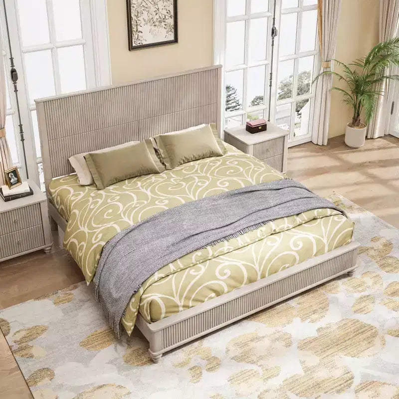 3-Piece Bedroom Set, Queen/King Size Bed Frame & 2 Fluted Nightstands with Storage Drawers - ModernLuxe
