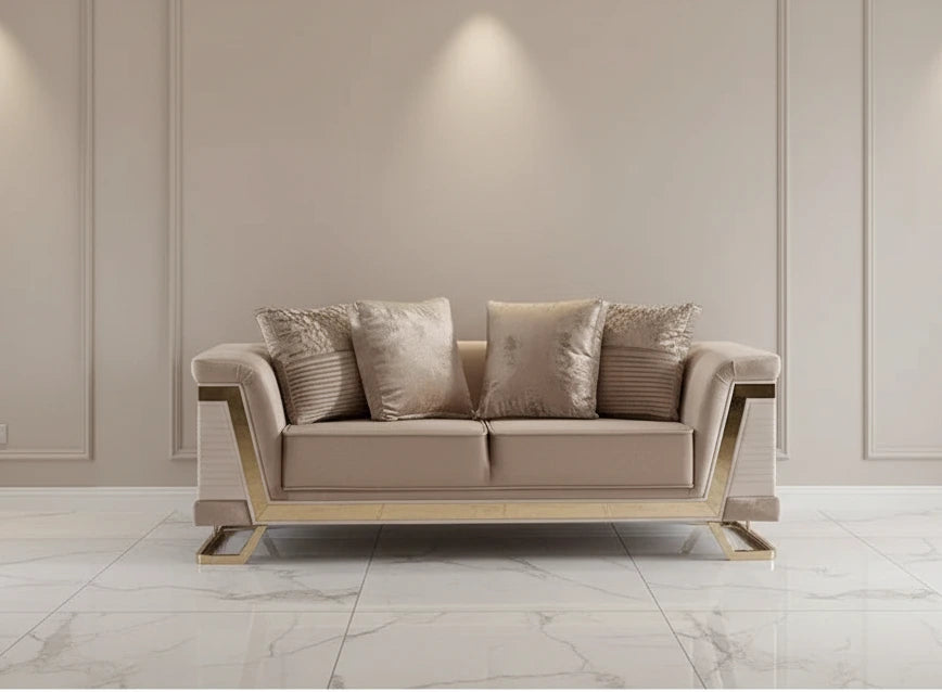 Renillo Upholstered Velvet Loveseat